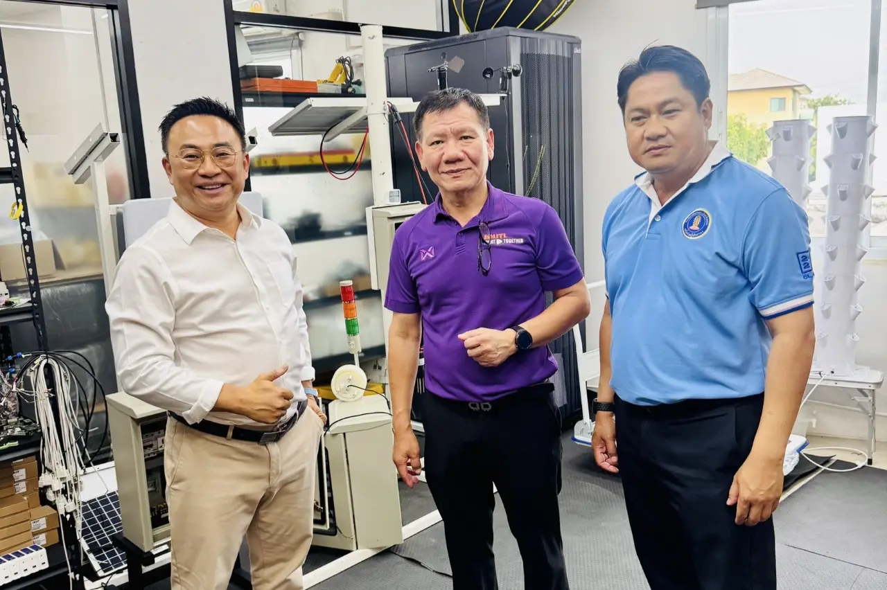 การเยี่ยมชมและแลกเปลี่ยนความรู้ด้าน IIoT และโซลูชัน